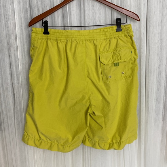 Tommy Bahama short, board, swim, men’s trunks colour chartreuse! Size S - Picture 3 of 17